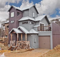 Alyeska - Accommodation Yamba