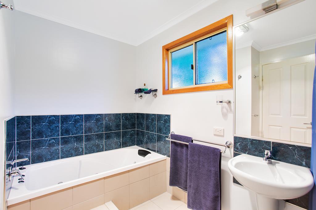 Widgee QLD Accommodation Yamba