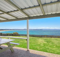 Amazing Aspects - perched above Tilbury Cove - Accommodation Yamba