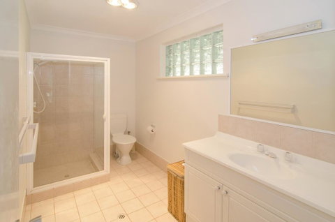 Anchors Away - Accommodation Yamba 3