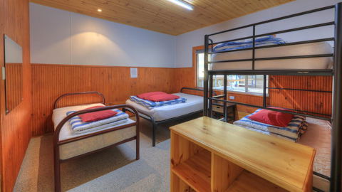 Anglers Reach Lakeside Village - Accommodation Yamba 1