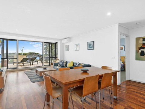 APARTMENT 10 PACIFIC APARTMENTS - FREE WIFI! - Accommodation Yamba 1