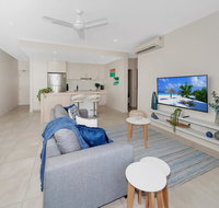 Apartment Close To The City Life on Lake 3 - Accommodation Yamba