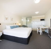 Apartments  2 Landsborough - Accommodation Yamba