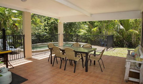 Apollo Jewel Beachfront Apartments - Accommodation Yamba 2