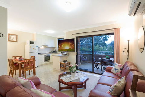 Apollo Unit 8 - Accommodation Yamba 0