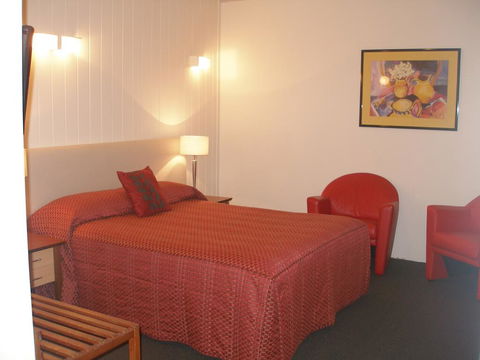 Apollon Motor Inn Victor Harbor - Accommodation Yamba 1