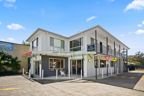 Appin Village - Accommodation Yamba 2
