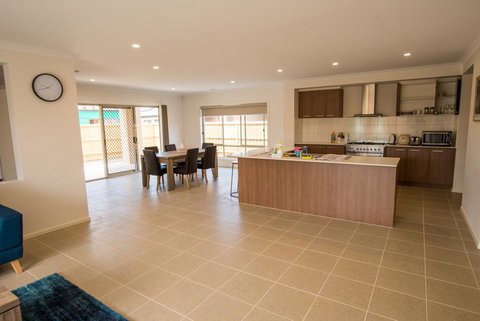 Apple House Point Cook - Accommodation Yamba 3