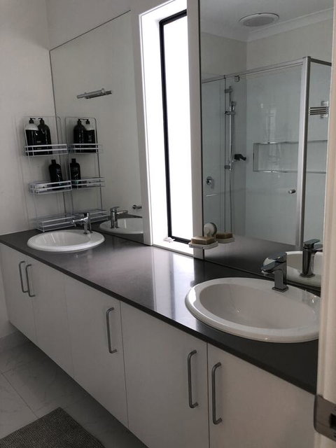 Apple House Upper Point Cook - Accommodation Yamba 3