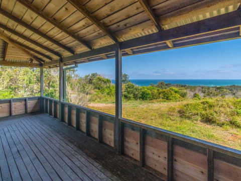 Aqualuna- Excellent Surfing Beaches. - Accommodation Yamba 1