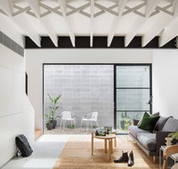 Architectural Design Award winning city House - Accommodation Yamba