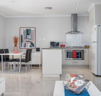 Ardross Short Stays - Accommodation Yamba