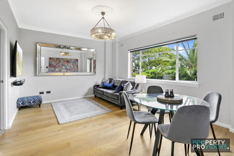 Art Deco Pad - Mosman Furnished Apartment - Accommodation Yamba 2