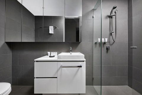 Art Series - The Johnson - Accommodation Yamba 2