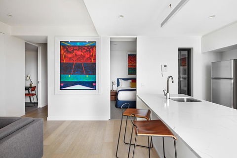Art Series - The Johnson - Accommodation Yamba 1