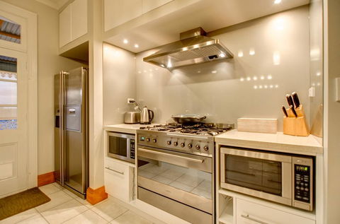 Ashcroft Apartment - Accommodation Yamba 2