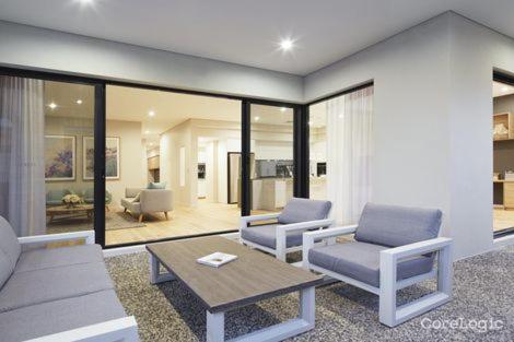 Luxury Bedrooms In A Resort Style Home - Accommodation Yamba 2