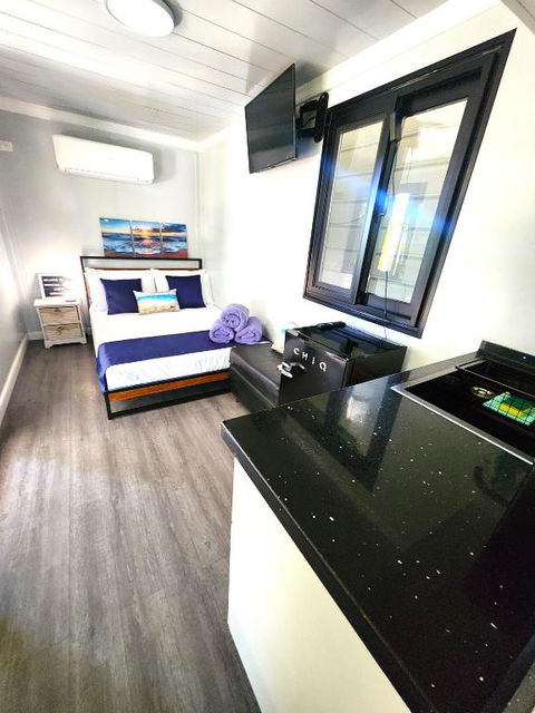 MAGNETIC CABIN Entire Studio On Magnetic Island - Accommodation Yamba 2
