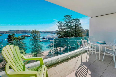 MAN29 - Beautiful 2 BR Apartment Manly Wharf Views - Accommodation Yamba 0