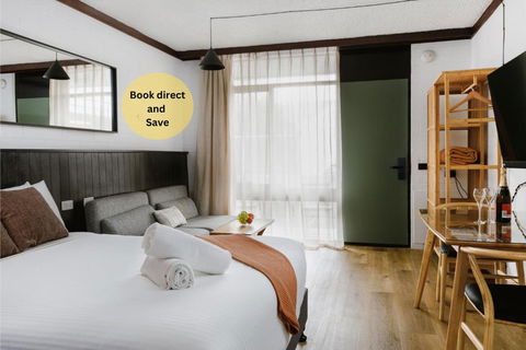 M Hotel - Accommodation Yamba 0
