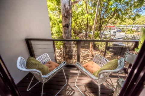 MARGARET FOREST RETREAT Apartment 129 - Located Within Margaret Forest, In The Heart Of The Town Centre Of Margaret River, Spa Apartment! - Accommodation Yamba 0