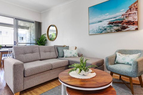 MARJ12- Stylish And Spacious - Accommodation Yamba 0