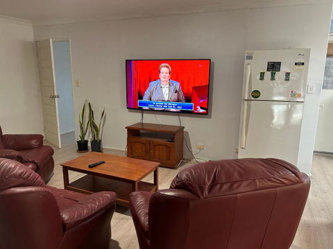 Master Room With Ensuite In A Lovely House - Accommodation Yamba 1