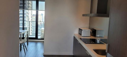 MB 3006 SkyLab Apartment Hotel - Accommodation Yamba 3