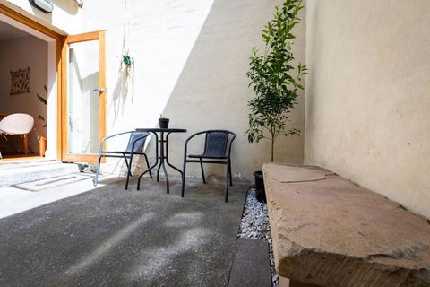 MELVINGTON BOUTIQUE APARTMENT IN HOBART CBD O - Accommodation Yamba 1