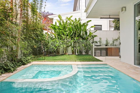 Miami Cool, Bronte IH - Accommodation Yamba 0