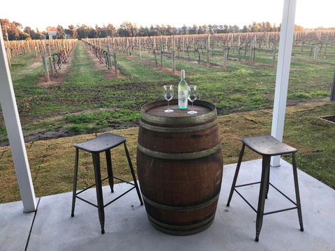 Milawa Vineyard Views - Guesthouse 1 - Accommodation Yamba 1