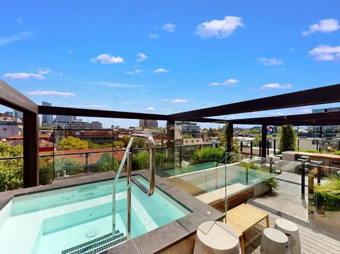 Modern, Luxury Oasis - Accommodation Yamba 3