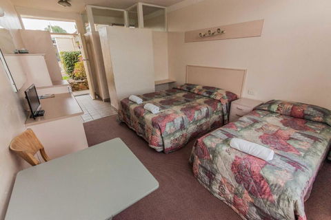 Moruya Waterfront Hotel Motel - Accommodation Yamba 3