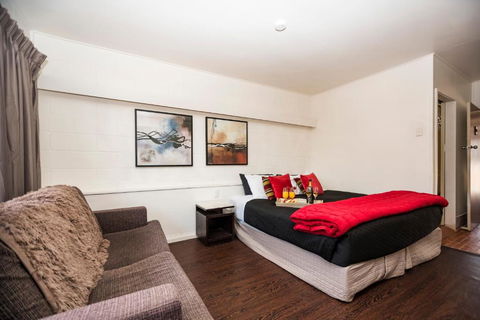 Motel Oasis - Accommodation Yamba 1