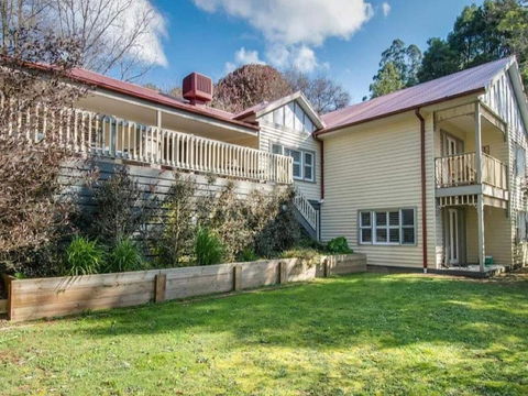 MtDandenong1378 - Accommodation Yamba 0