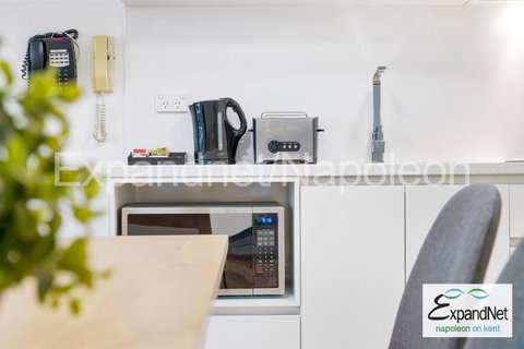 Napoleon On Kent - Accommodation Yamba 2