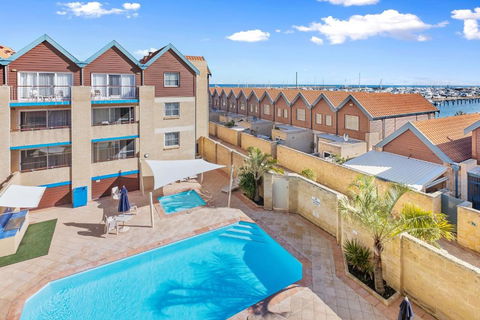 Nautica Residences Hillarys - Accommodation Yamba 0