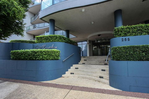 Nautilos On The Harbour - Accommodation Yamba 0