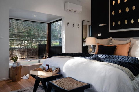 Negroni Lane - Accommodation Yamba 0