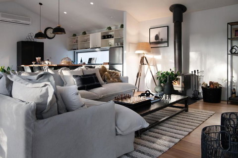 Negroni Lane - Accommodation Yamba 2