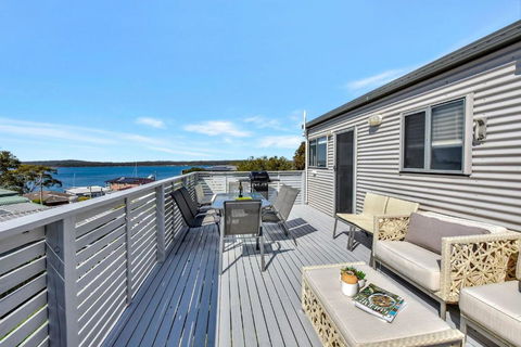 New Property Seabreeze Bungalow - Lakeview Sunset Delight At Sunshine On Lake Macquarie - Accommodation Yamba 1