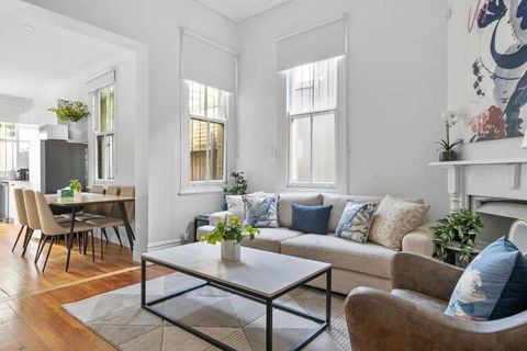 Newtown Nest - Chic Terrace Living Off King Street - Accommodation Yamba 0