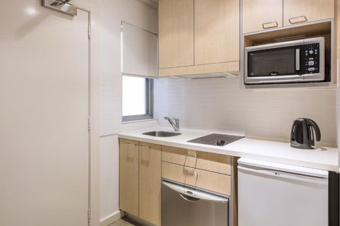 Oaks Broome Hotel - Accommodation Yamba 2