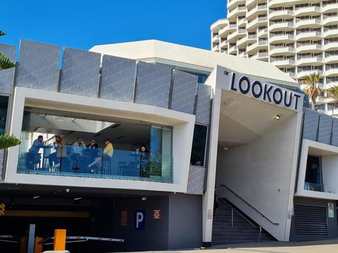 Oceanic Escape 50m To Beach - Accommodation Yamba 3