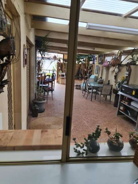 Open Plan Large Home - Accommodation Yamba 2