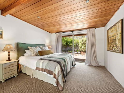 Orchard Homestead Countryside Retreat - Accommodation Yamba 1