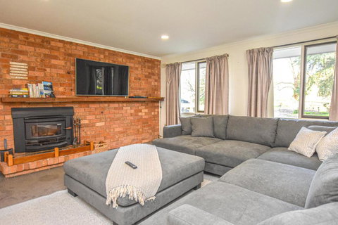 Ovens Valley Retreat - Accommodation Yamba 1