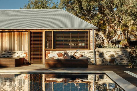 Pago Middleton - Accommodation Yamba 0