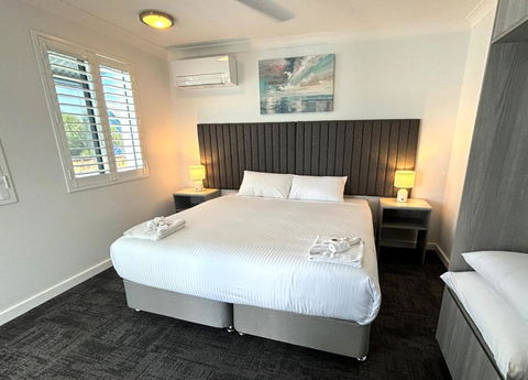 Palace Hotel Proserpine - Accommodation Yamba 1